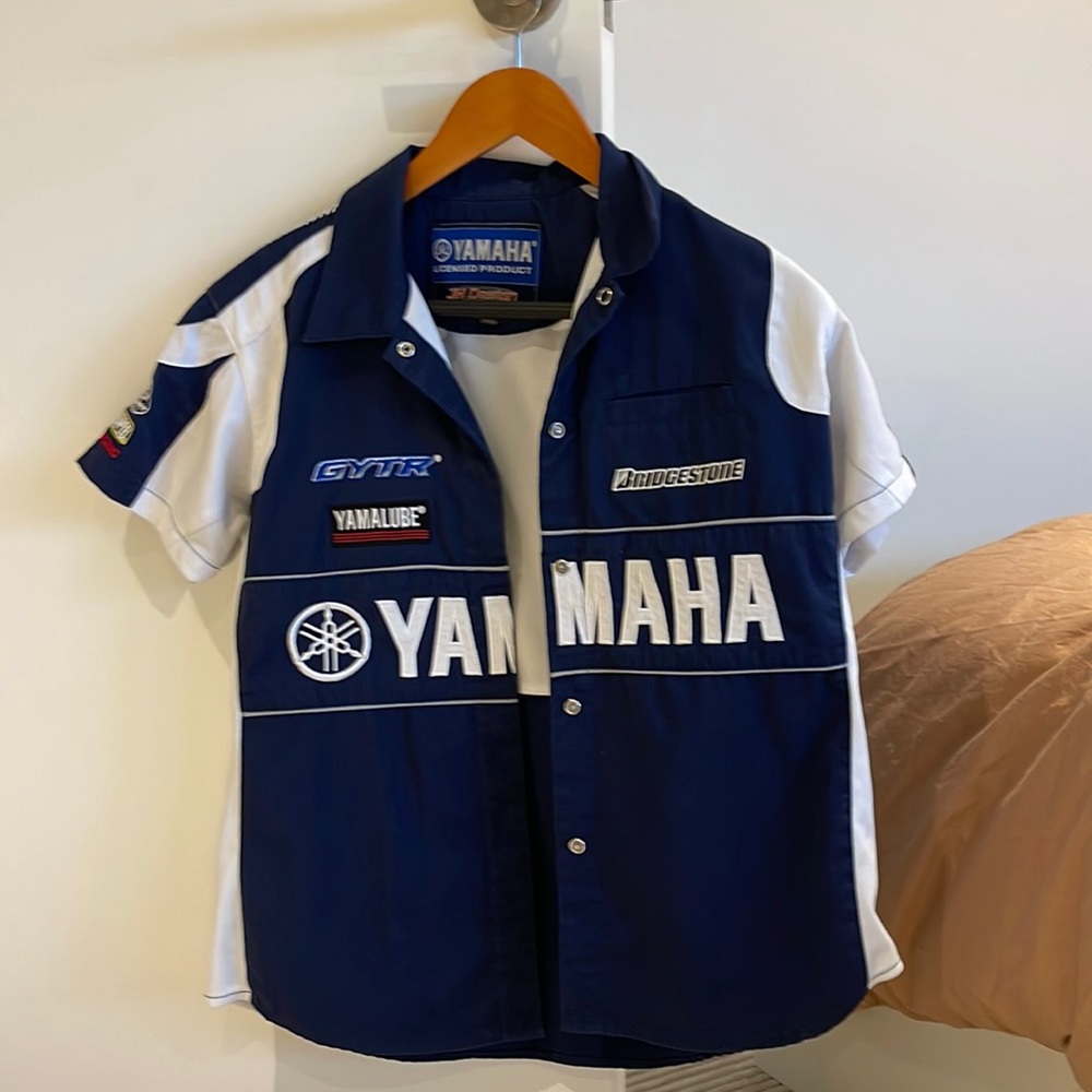 Yamaha racing top button up vintage